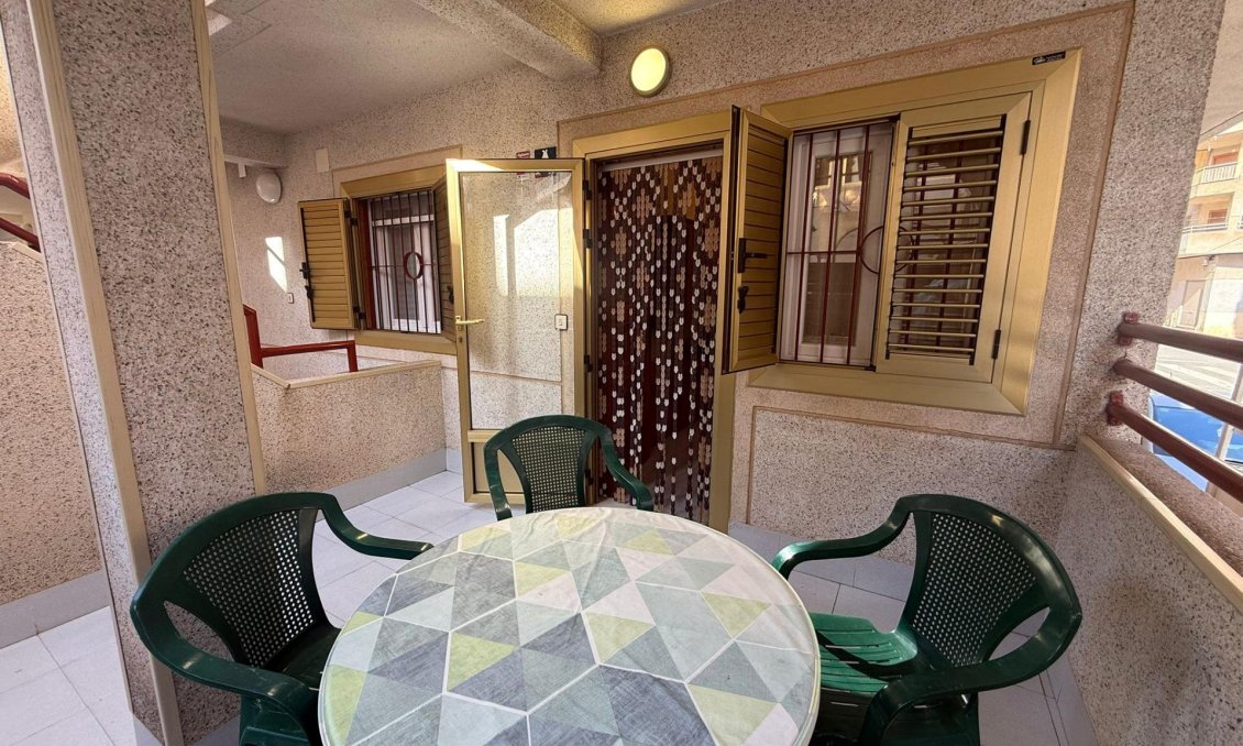 Wiederverkauf - Wohnung -
Torrevieja - Acequion