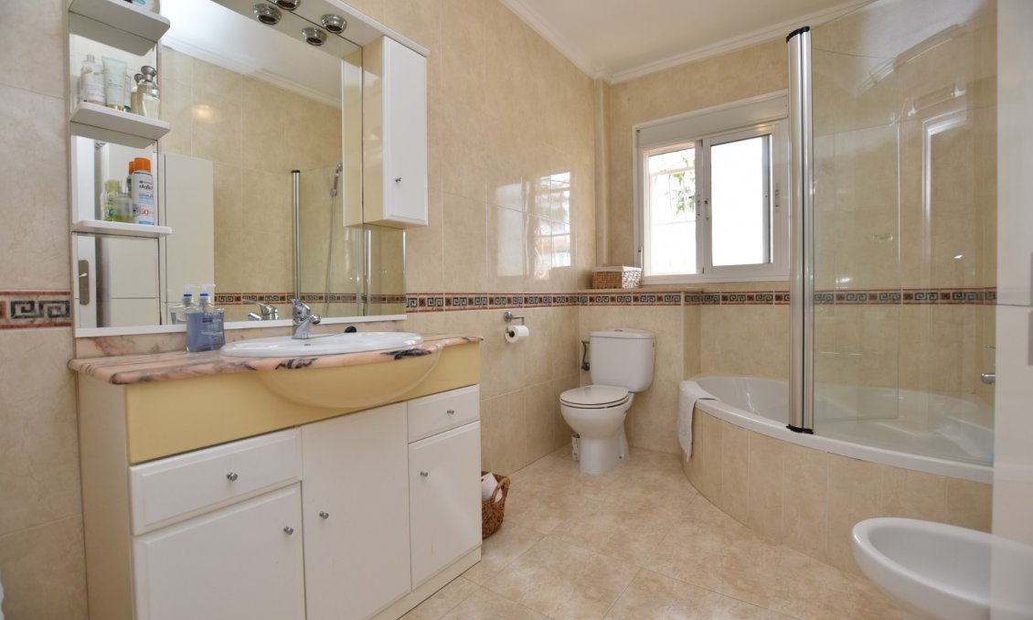 Wiederverkauf - Town House -
Ciudad Quesada - Costa Blanca