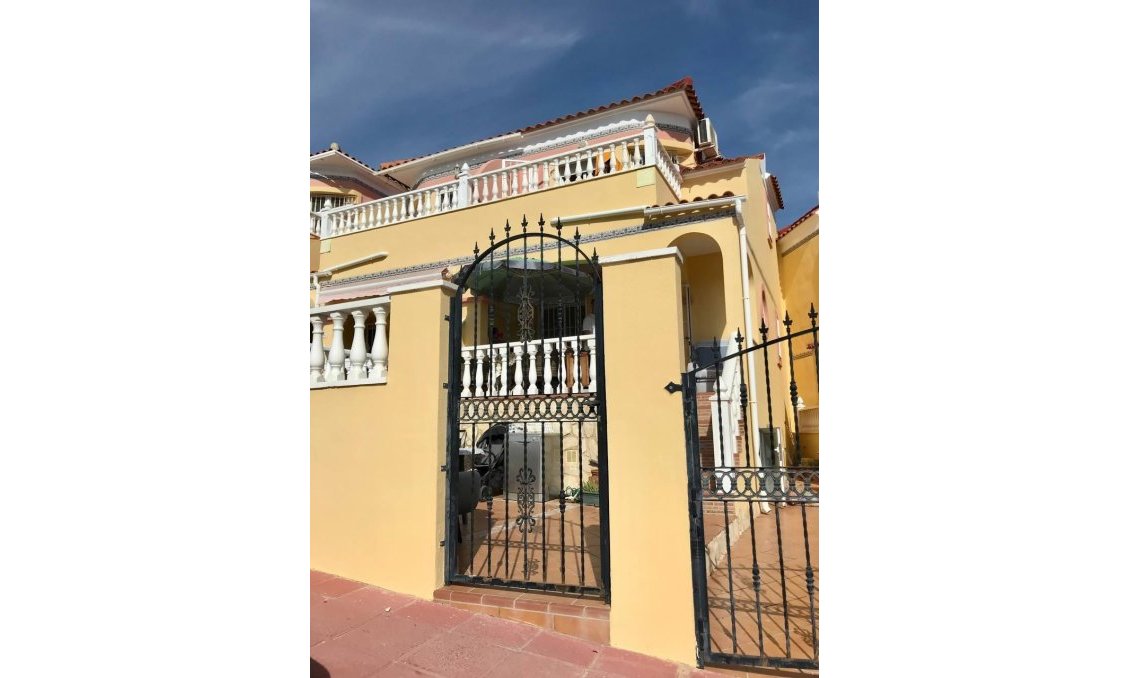 Wiederverkauf - Town House -
Orihuela Costa - Villamartín-las Filipinas