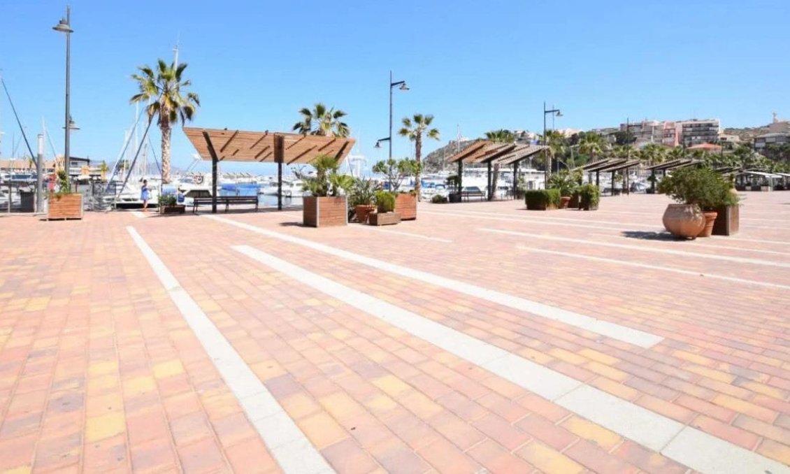 Resale - Apartment -
Puerto de Mazarron - Centro