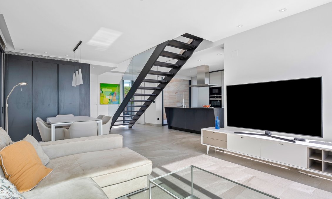 Resale - Villa -
Orihuela Costa - Costa Blanca