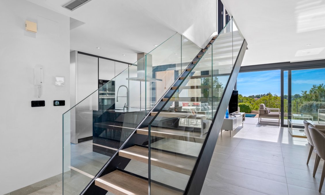 Resale - Villa -
Orihuela Costa - Costa Blanca