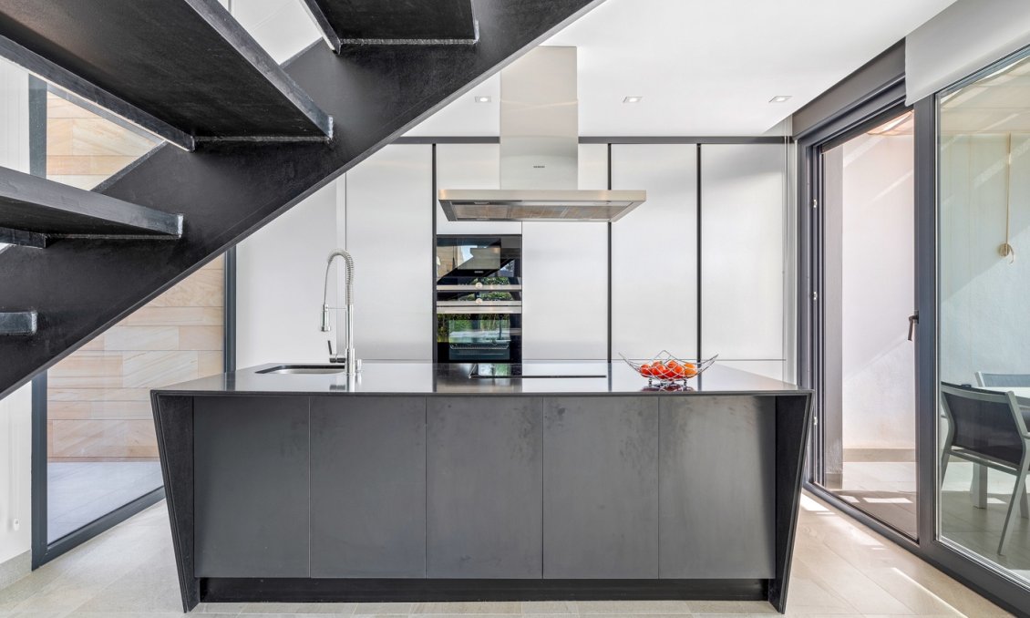 Resale - Villa -
Orihuela Costa - Costa Blanca