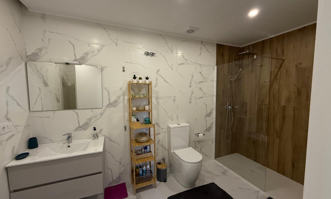 Revânzare - Town House -
Benidorm - Costa Blanca