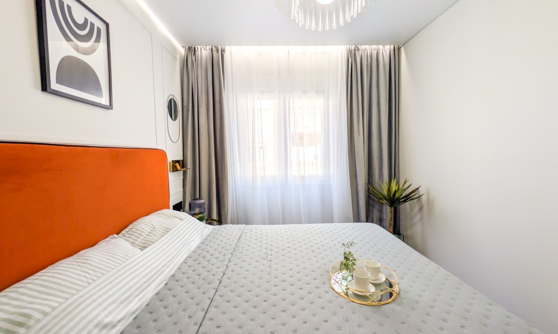 Resale - Apartment -
Torrevieja - Costa Blanca