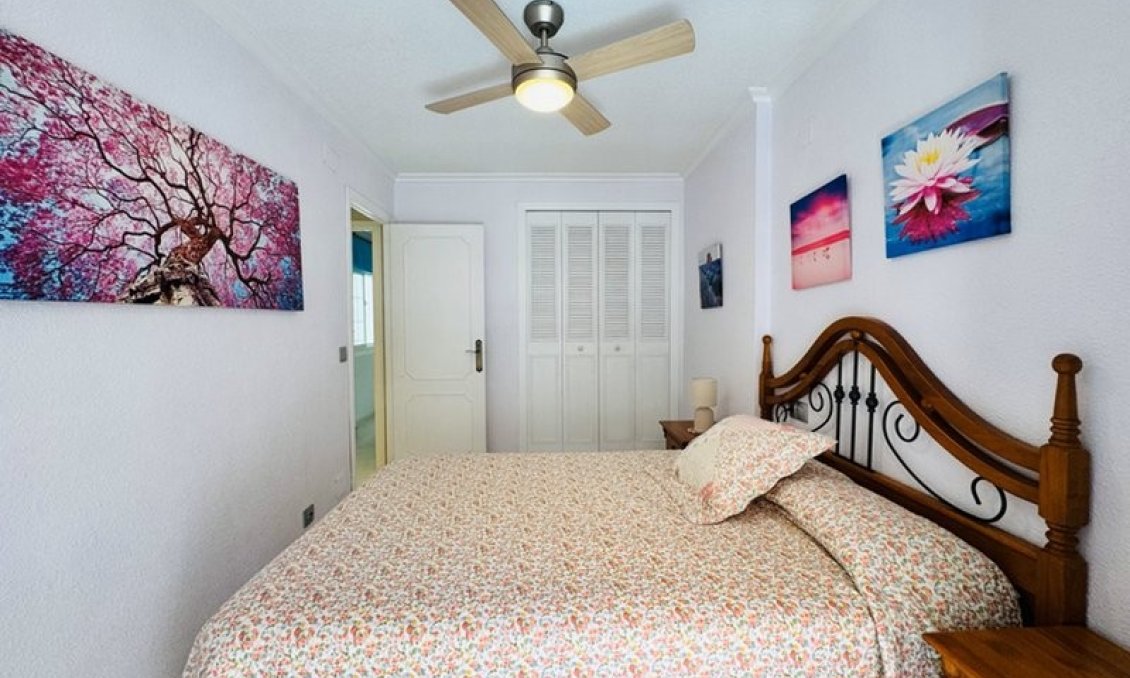 Resale - Town House -
La Mata - Costa Blanca