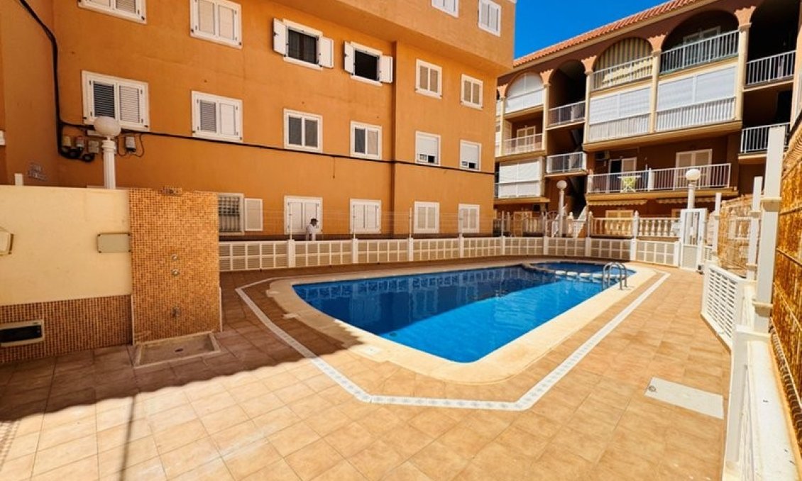 Resale - Town House -
La Mata - Costa Blanca
