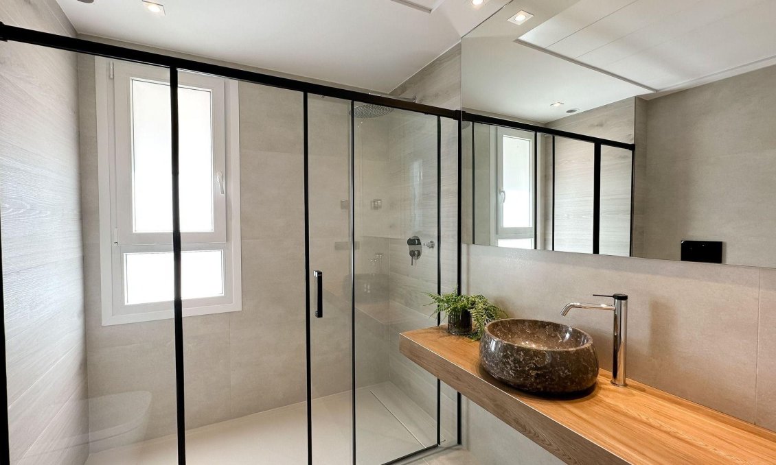 Neue Gebäude - Villa -
Algorfa - La Finca Golf