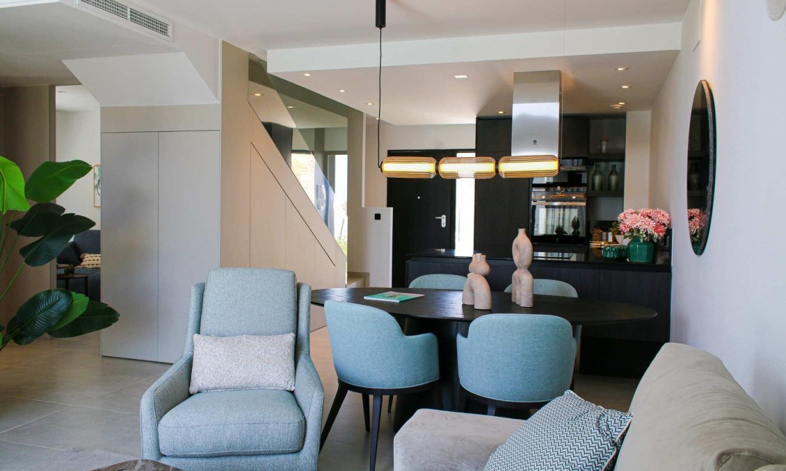 Neue Gebäude - Villa -
Algorfa - La Finca Golf