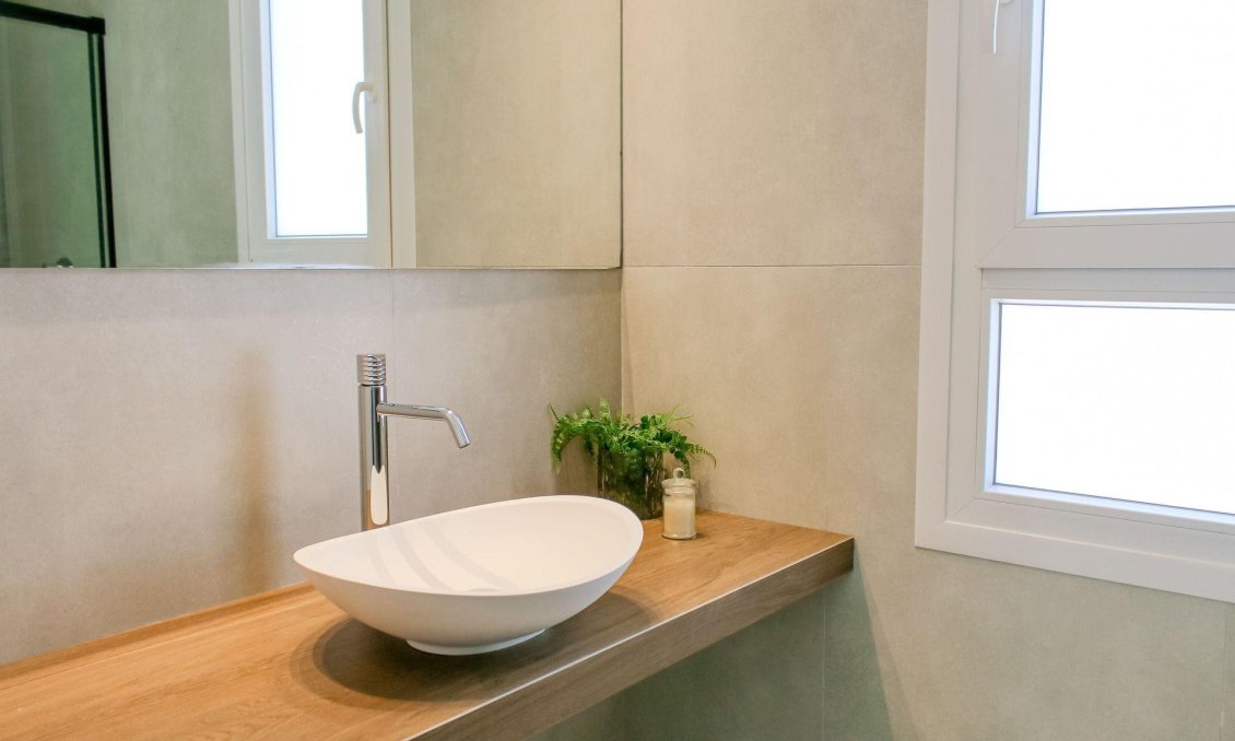 Neue Gebäude - Villa -
Algorfa - La Finca Golf