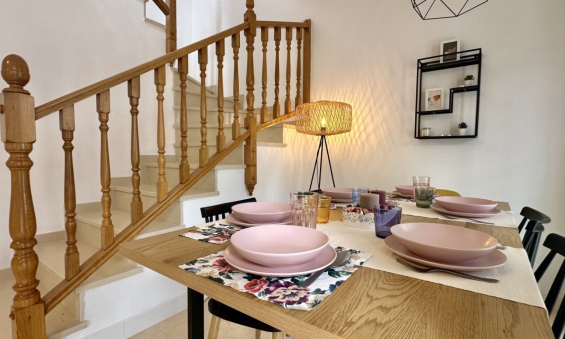 Wiederverkauf - Town House -
San Miguel de Salinas - Inland