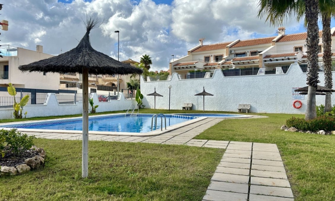 Wiederverkauf - Town House -
San Miguel de Salinas - Inland