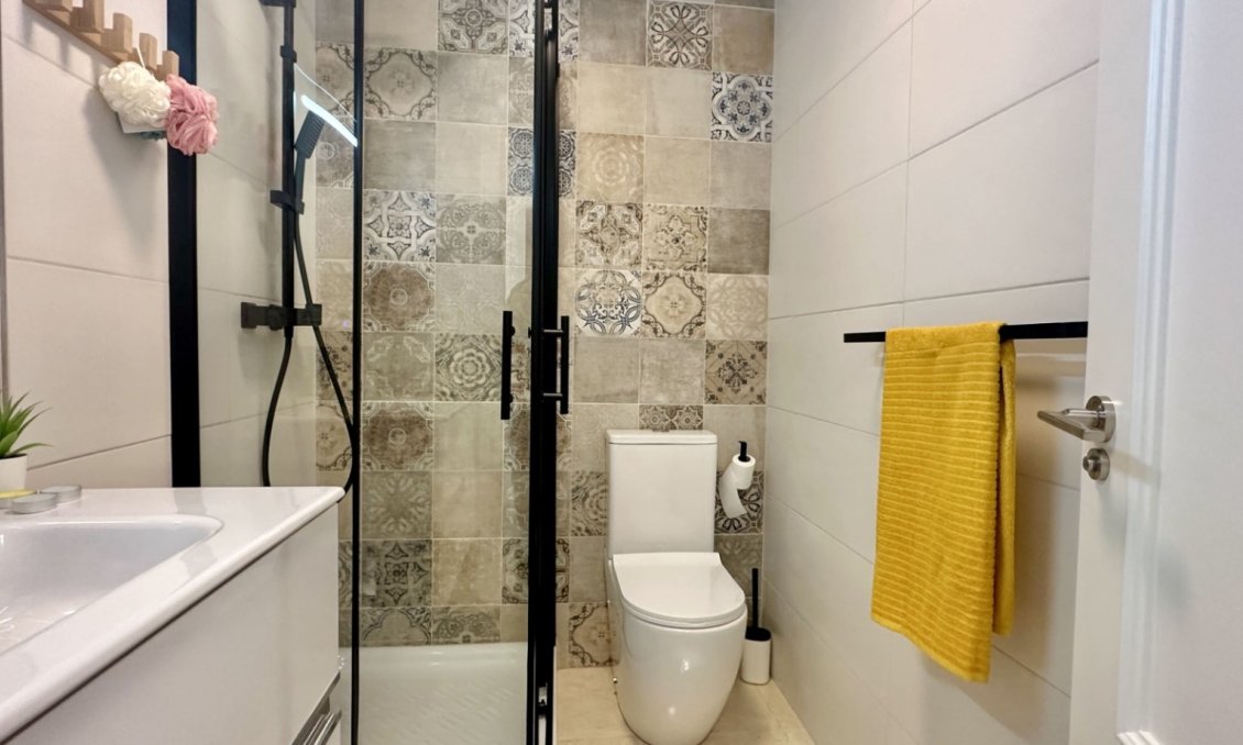 Wiederverkauf - Town House -
San Miguel de Salinas - Inland