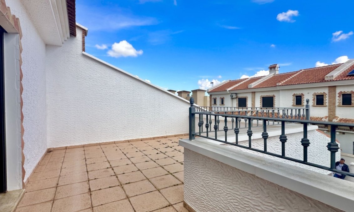 Wiederverkauf - Town House -
San Miguel de Salinas - Inland