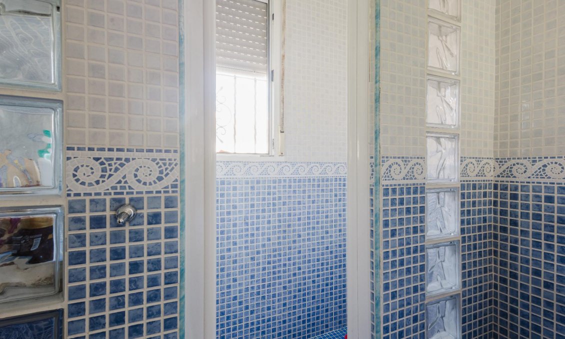 Resale - Villa -
Torrevieja - Costa Blanca