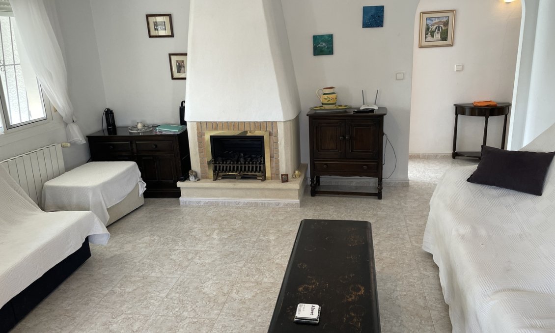 Resale - Villa -
Camposol - Inland