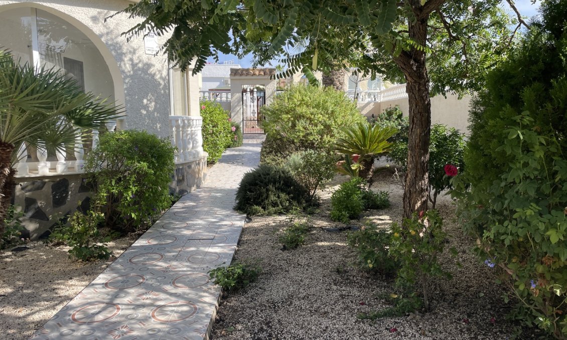 Resale - Villa -
Camposol - Inland