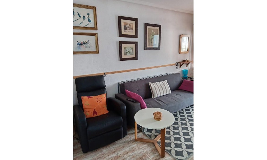 Wiederverkauf - Town House -
Torrevieja - Costa Blanca