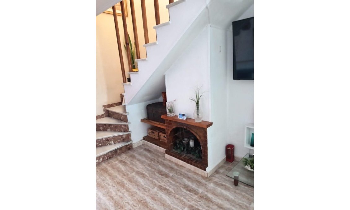 Wiederverkauf - Town House -
Torrevieja - Costa Blanca