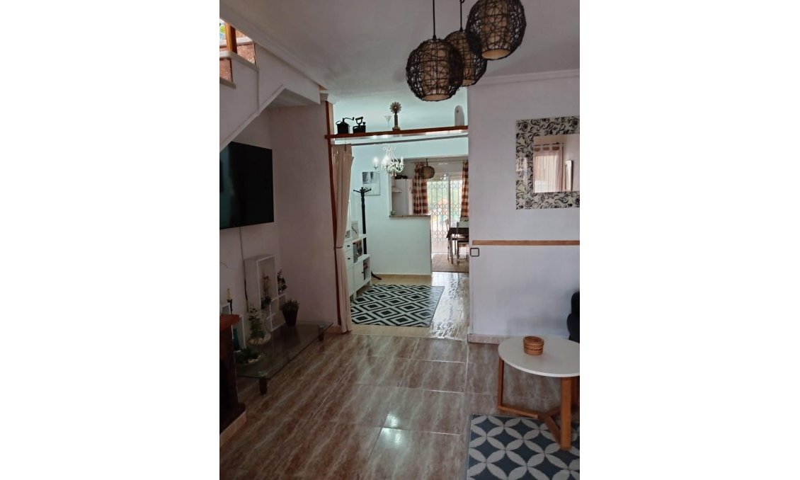Wiederverkauf - Town House -
Torrevieja - Costa Blanca