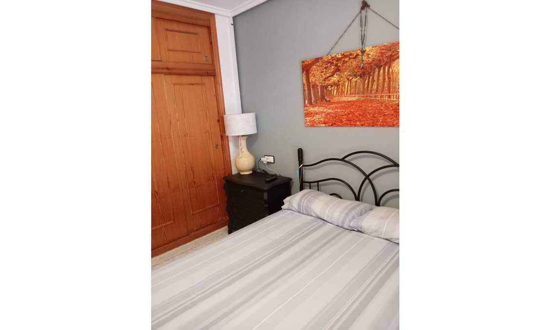 Wiederverkauf - Town House -
Torrevieja - Costa Blanca