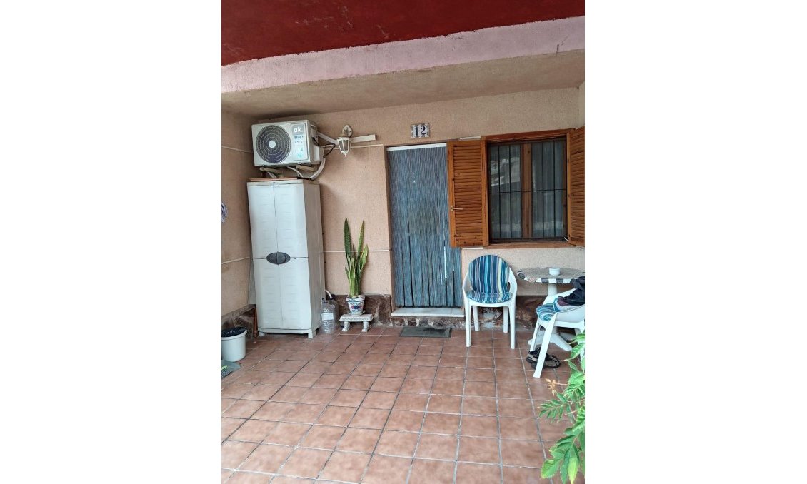 Wiederverkauf - Town House -
Torrevieja - Costa Blanca