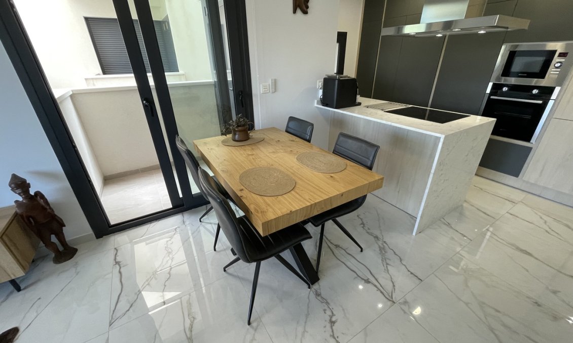 Resale - Apartment -
Los Altos - Costa Blanca