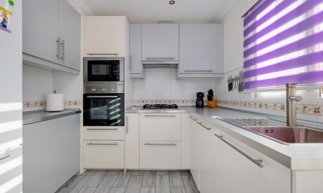 Resale - Penthouse -
Almoradí - Parque De La U