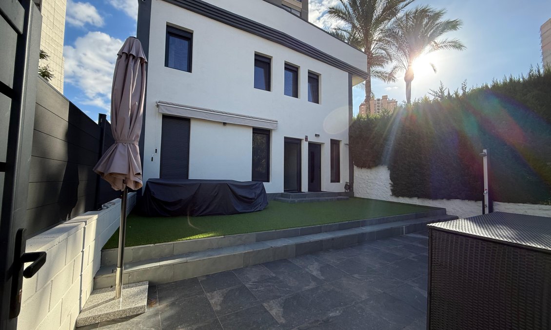 Revânzare - Town House -
Benidorm - Costa Blanca