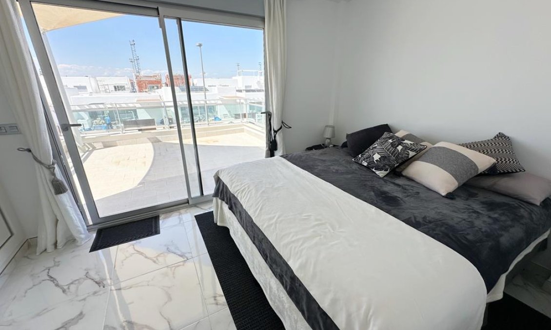 Resale - Villa -
La Serena Golf - Costa Calida