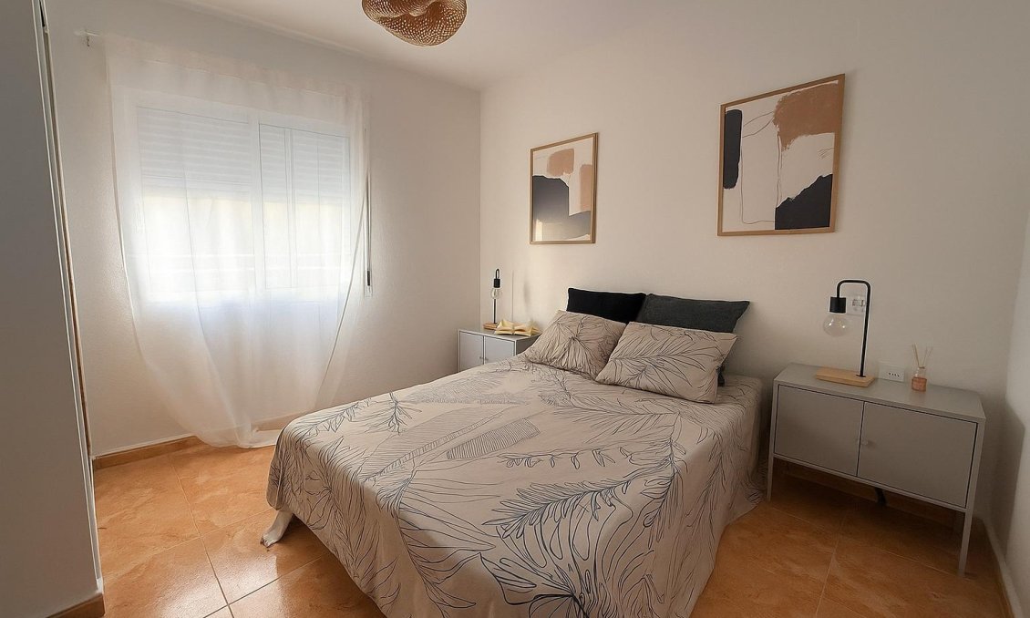 Wiederverkauf - Wohnung -
Torrevieja - Playa del Cura