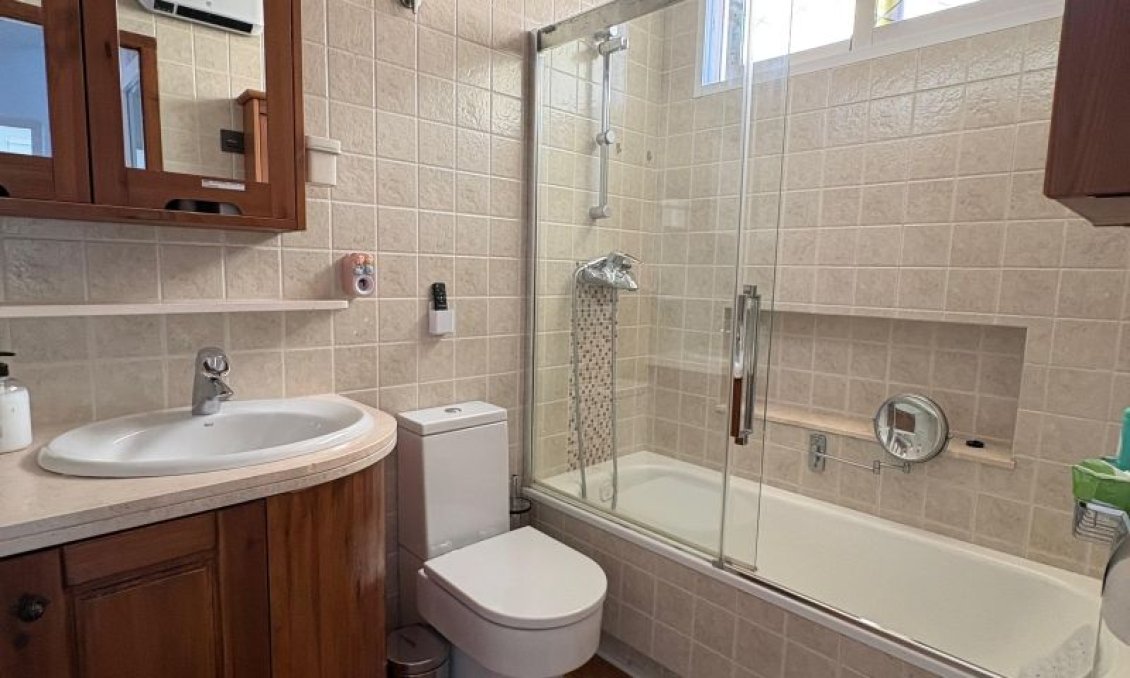 Revânzare - Vilă -
Orihuela Costa - Costa Blanca