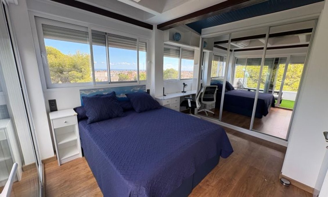 Revânzare - Vilă -
Orihuela Costa - Costa Blanca