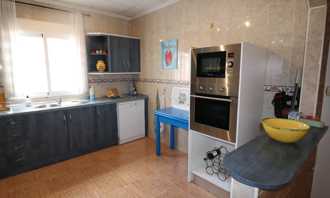 Resale - Villa -
Fortuna - Inland