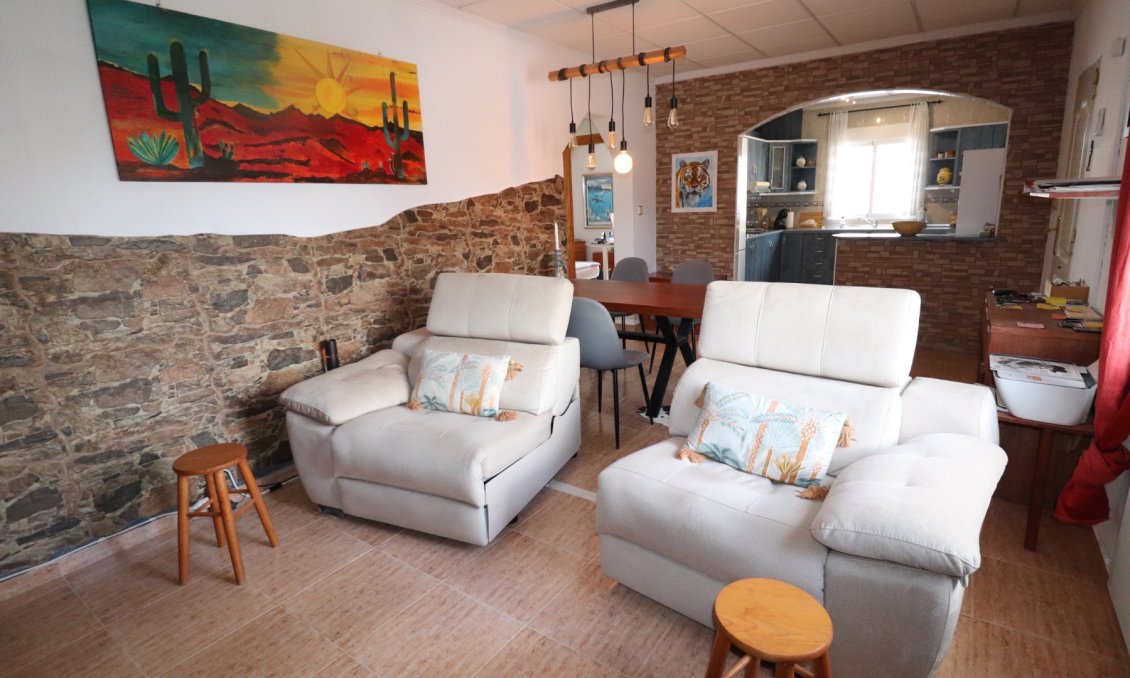 Resale - Villa -
Fortuna - Inland