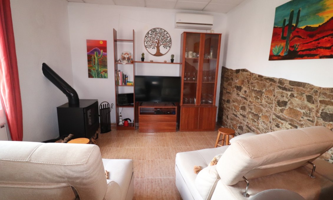 Resale - Villa -
Fortuna - Inland