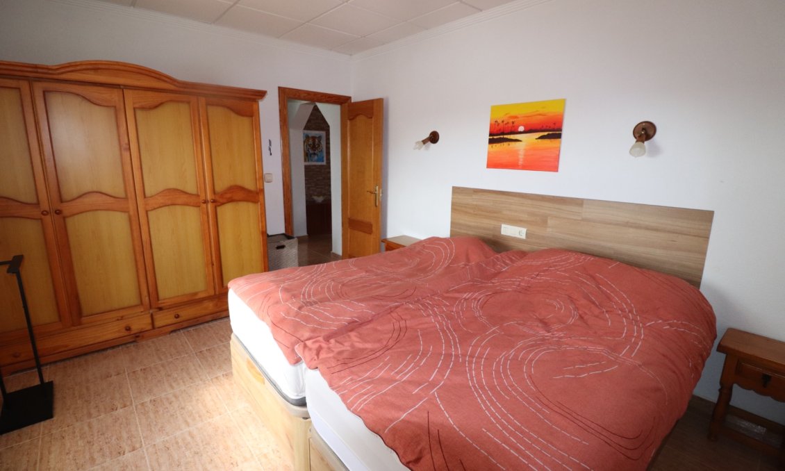 Resale - Villa -
Fortuna - Inland