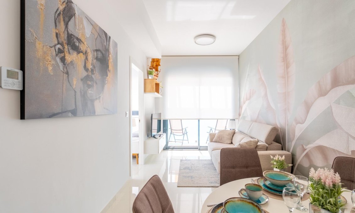 Resale - Apartment -
Torrevieja - Estacion De Autobuses