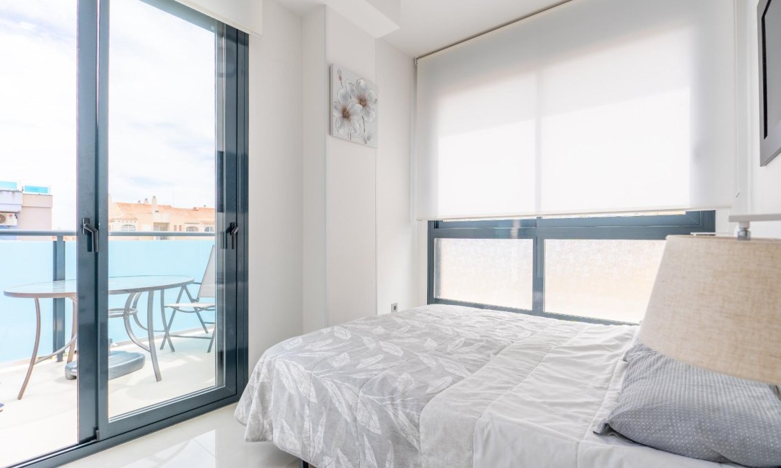 Resale - Apartment -
Torrevieja - Estacion De Autobuses