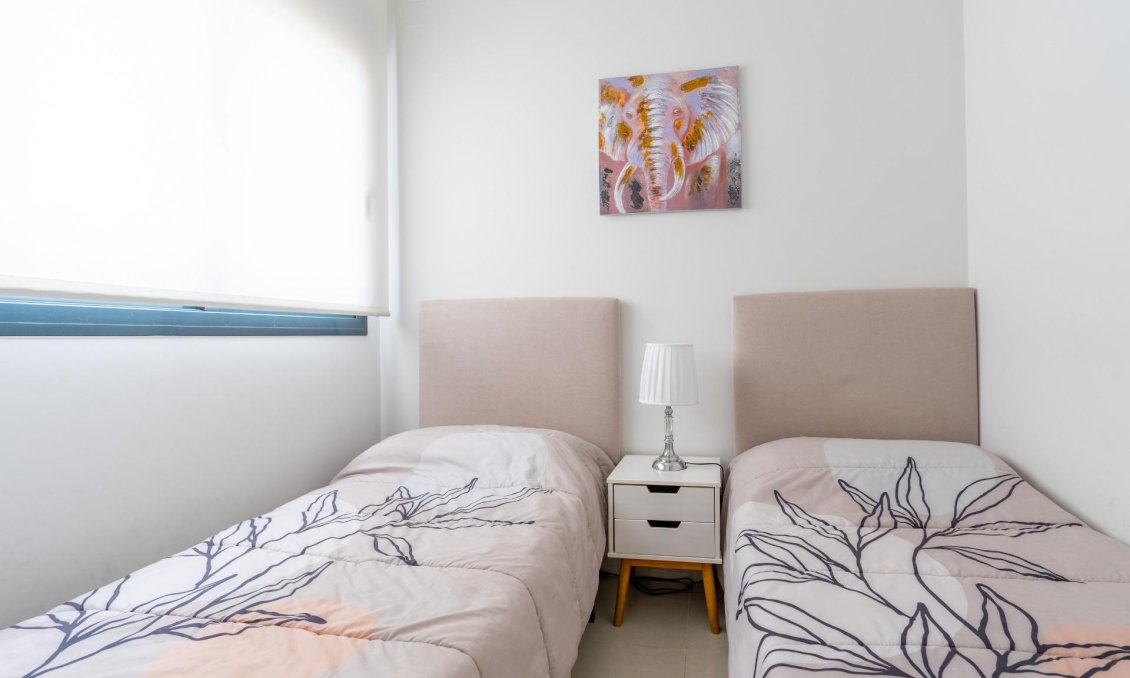 Resale - Apartment -
Torrevieja - Estacion De Autobuses