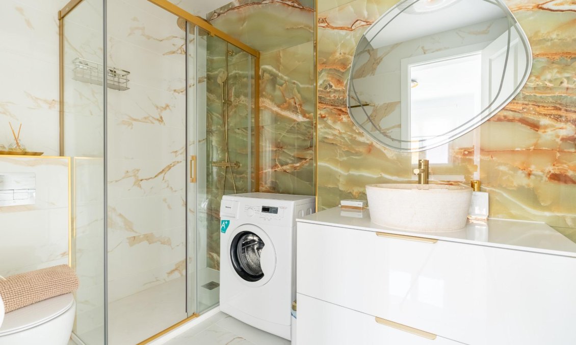 Resale - Town House -
Torrevieja - Punta Prima