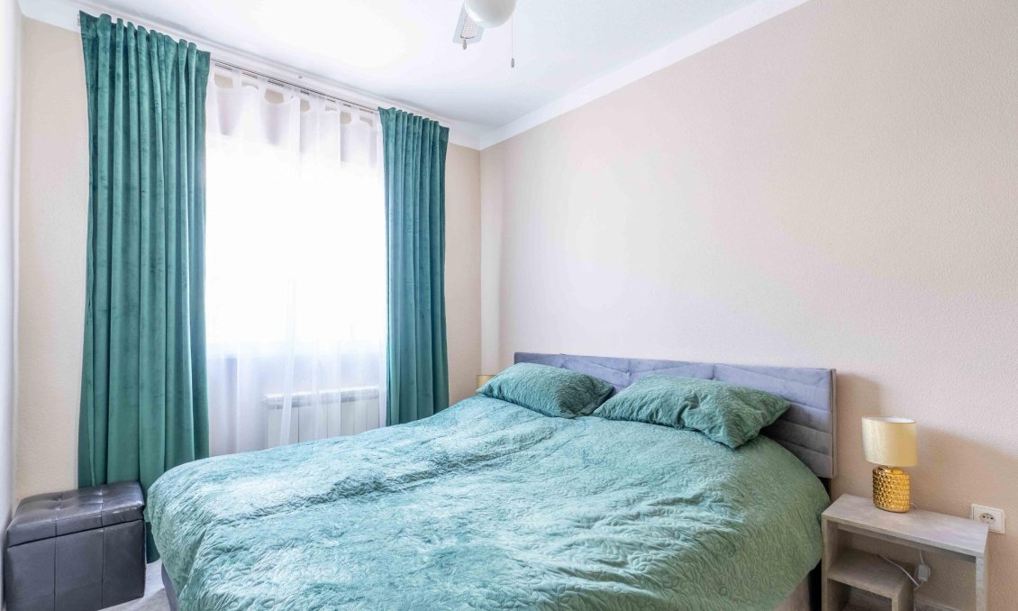 Resale - Villa -
Orihuela Costa - Punta Prima