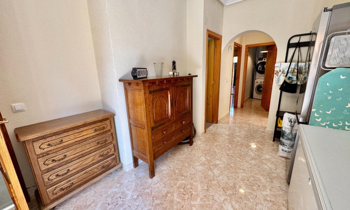 Resale - Villa -
Dolores - Cmno. Escorredor