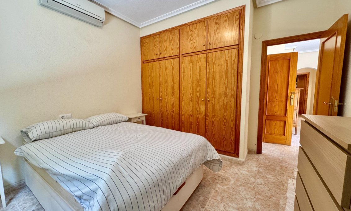 Resale - Villa -
Dolores - Cmno. Escorredor