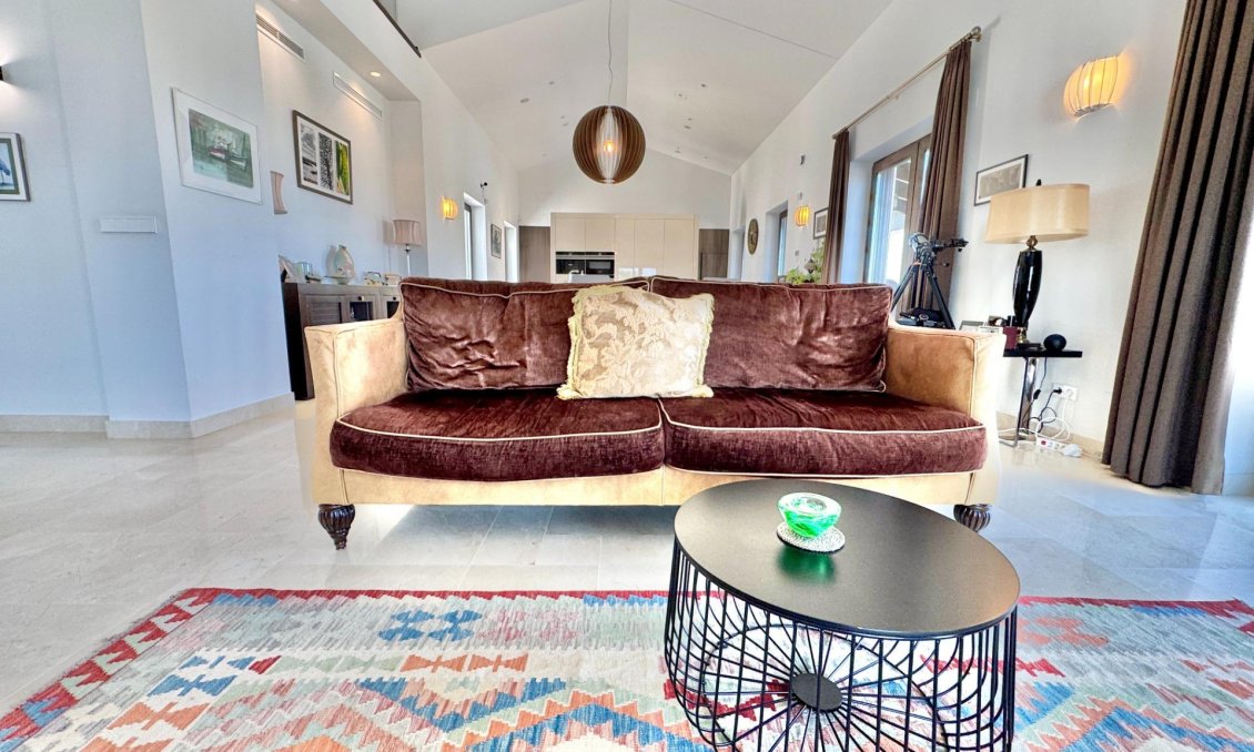 Wiederverkauf - Villa -
Dolores - Comunidad Valenciana