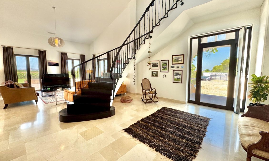 Wiederverkauf - Villa -
Dolores - Comunidad Valenciana