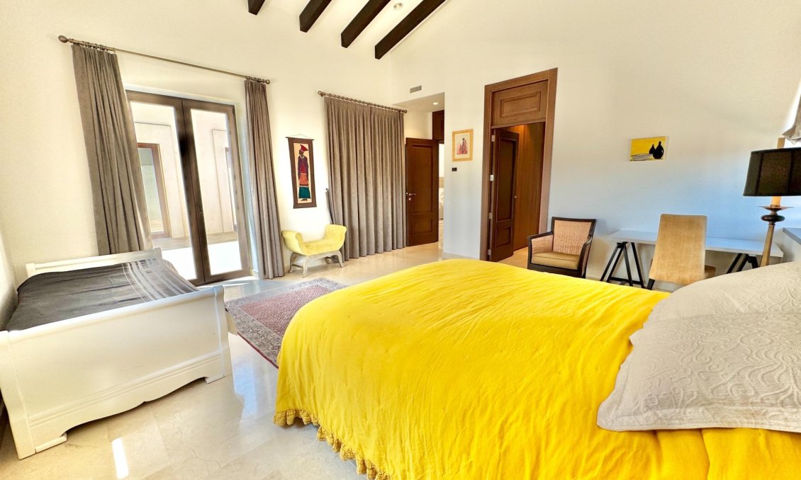 Wiederverkauf - Villa -
Dolores - Comunidad Valenciana