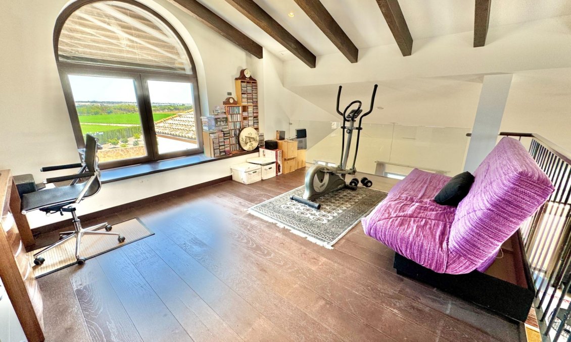 Wiederverkauf - Villa -
Dolores - Comunidad Valenciana