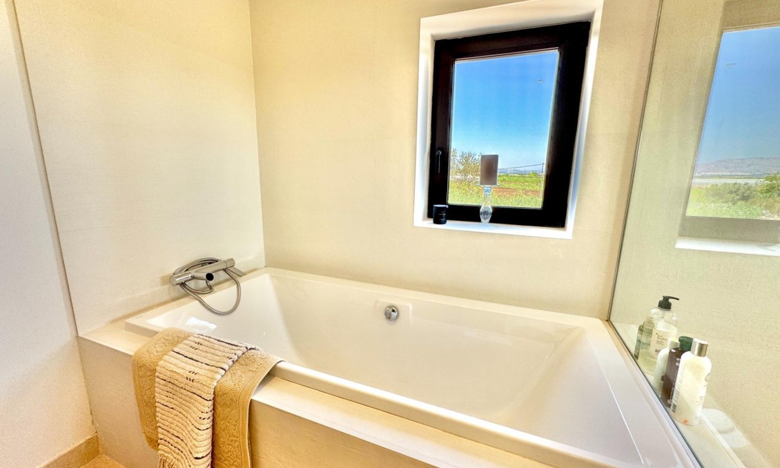 Wiederverkauf - Villa -
Dolores - Comunidad Valenciana