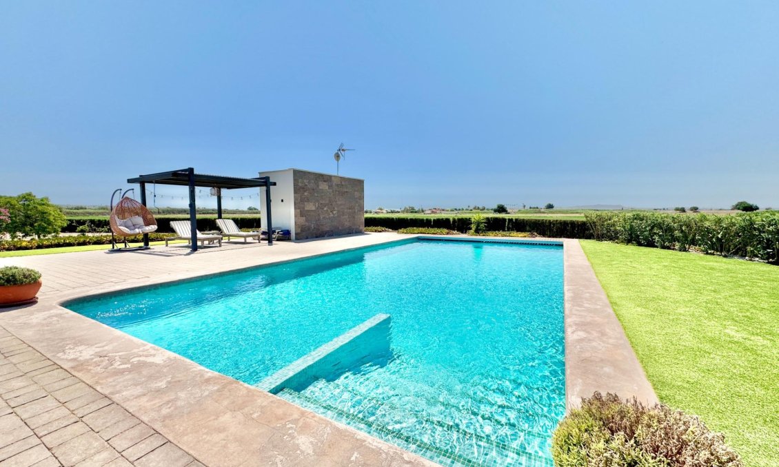 Wiederverkauf - Villa -
Dolores - Comunidad Valenciana